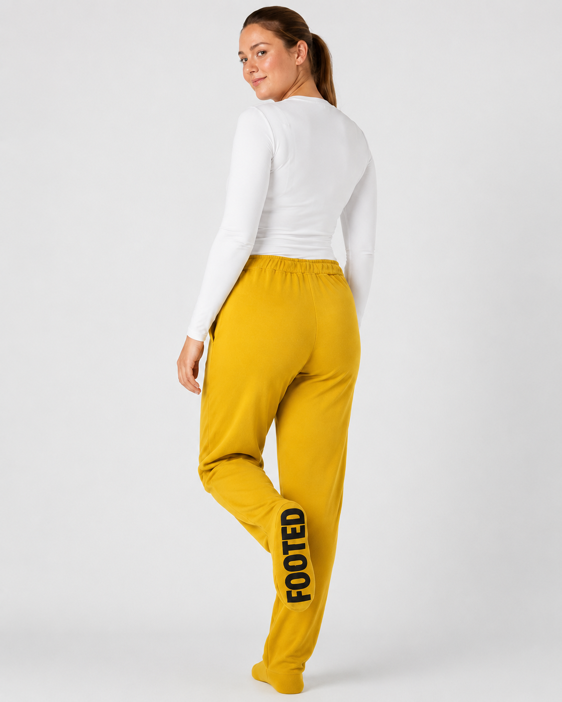FOOTED Pants – Yellow